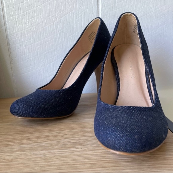8.5 Round Toe High Heel Denim Pumps - Picture 2 of 5